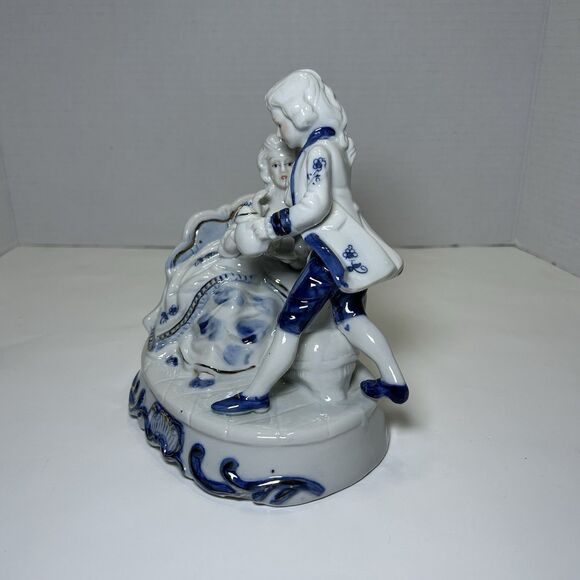 Vintage Porcelain Colonial/Victorian Figures Tea Party Couple Blue/White - Picture 2 of 6